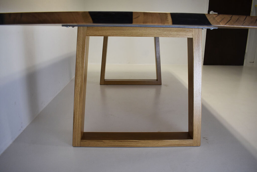 http://White%20Oak%20Gray%20River%20Table%20With%20White%20Oak%20Legs%206