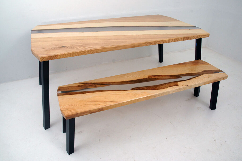 http://Ash%20Table%20&%20Bench%20With%20Clear%20Epoxy%204