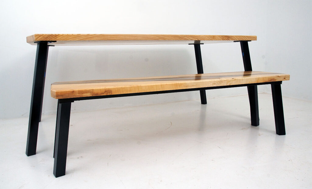 http://Ash%20Table%20&%20Bench%20With%20Clear%20Epoxy%207