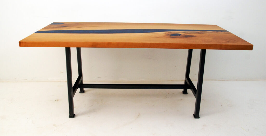 http://Cherry%20Wood%20Dining%20Table%20With%20Deep%20Blue%20Resin%202