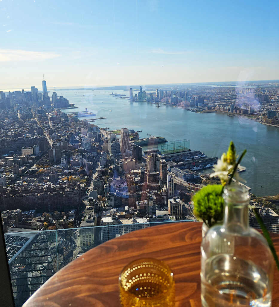 http://Walnut%20River%20Dining%20Tables%20For%20New%20York%20City%20Restaurant%205