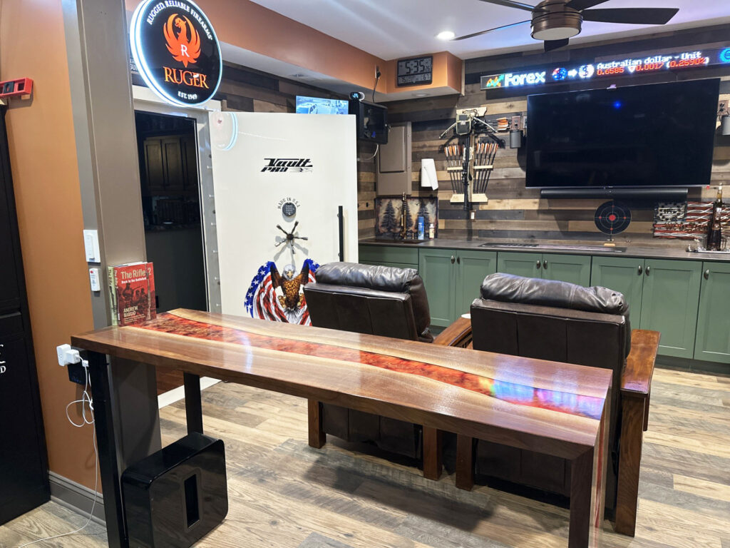 http://LED%20Lit%20Red%20Epoxy%20Waterfall%20Countertop%201