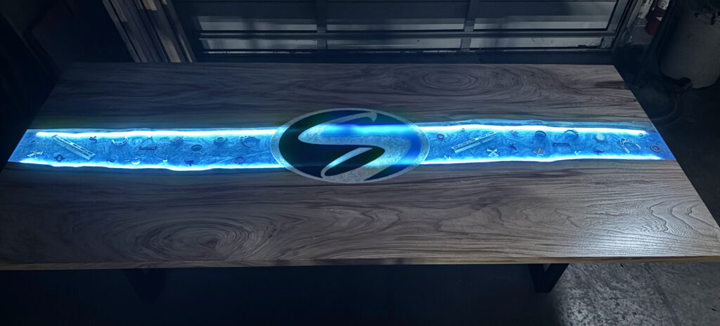 http://CNC%20Logo%20Boardroom%20Table%20With%20LED%20Lights%204