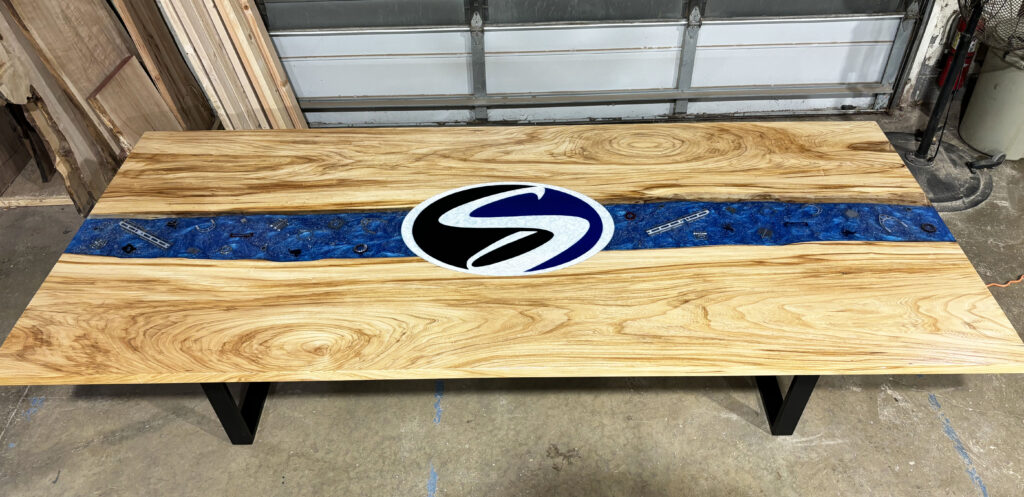 http://CNC%20Logo%20Boardroom%20Table%20With%20LED%20Lights%206