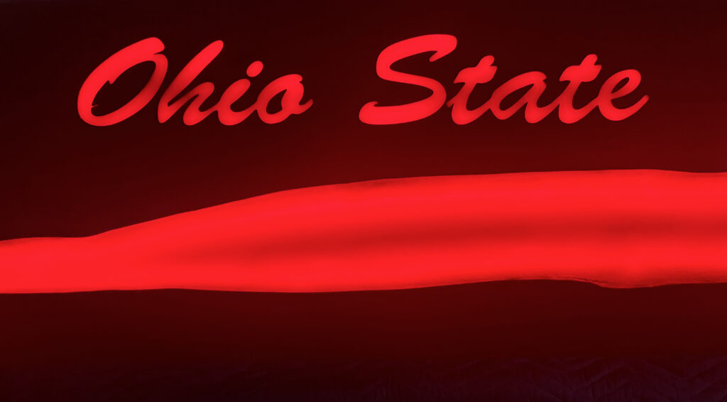 http://Walnut%20Ohio%20State%20Bar%20Top%20With%20LED%20Lights%208