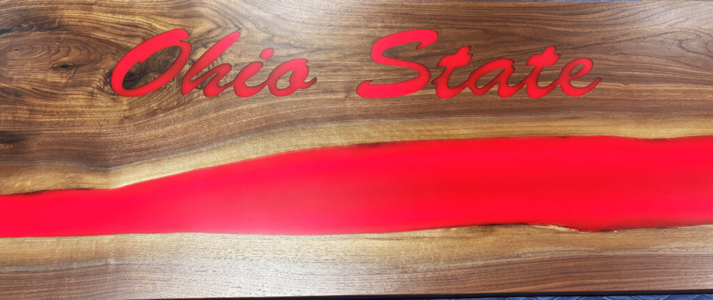http://Walnut%20Ohio%20State%20Bar%20Top%20With%20LED%20Lights%209