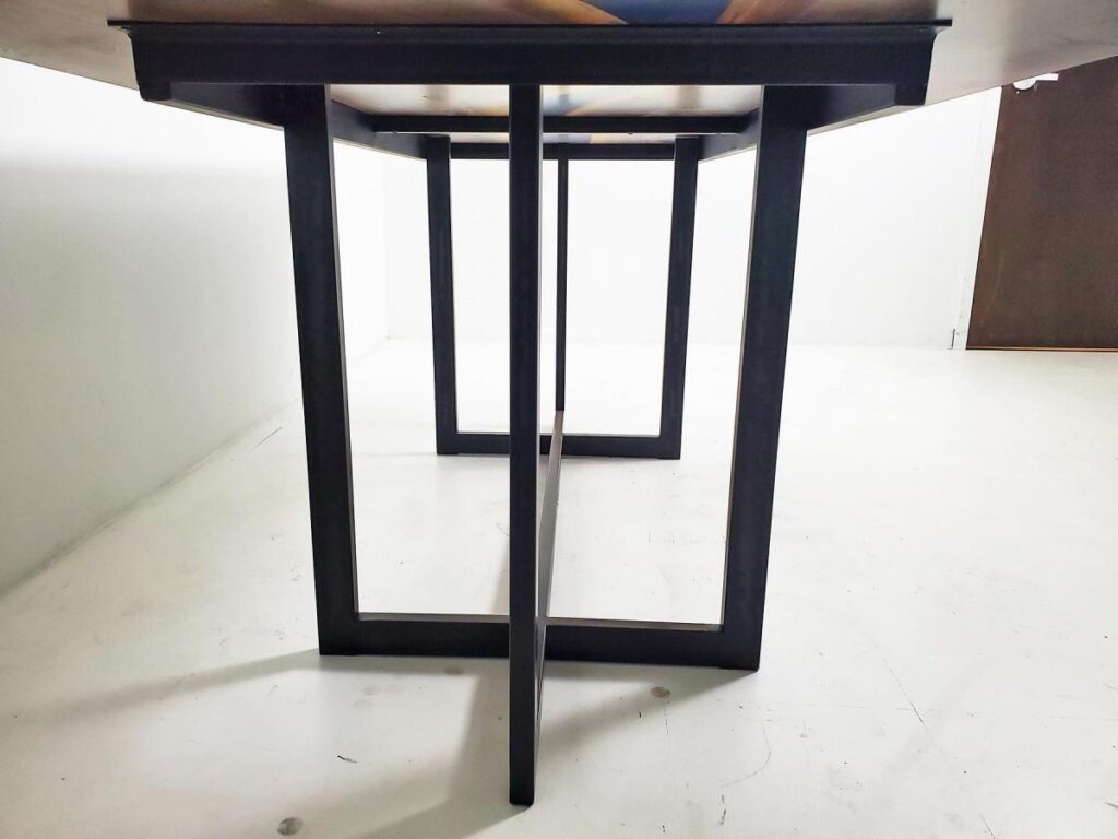 http://Blue%20Epoxy%20Resin%20River%20Dining%20Table%205