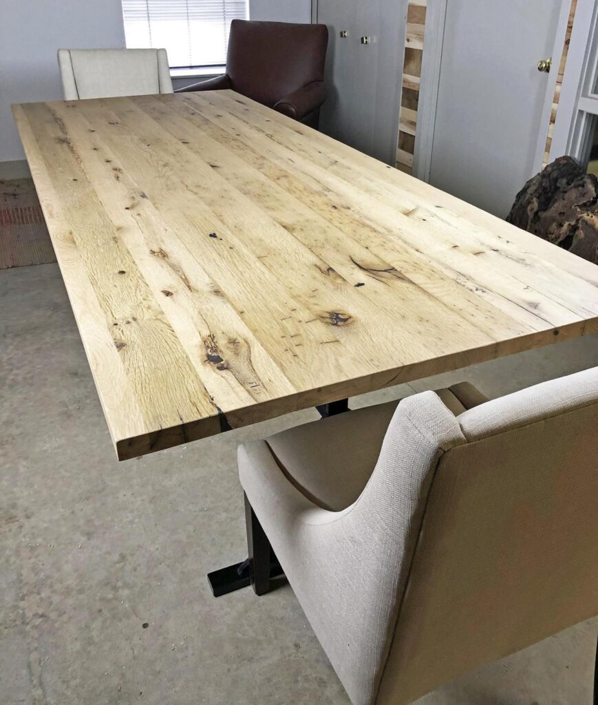 http://Rustic%20Farmhouse%20Table%201