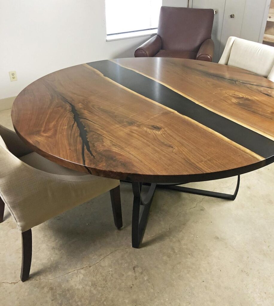 http://Custom%20Built%20Round%20Conference%20Table%204
