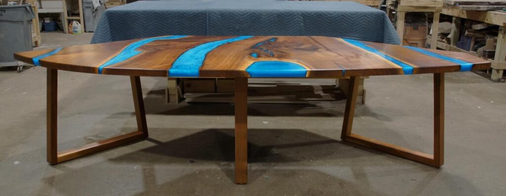 http://Walnut%20&%20Epoxy%20Kitchen%20Nook%20Table%204