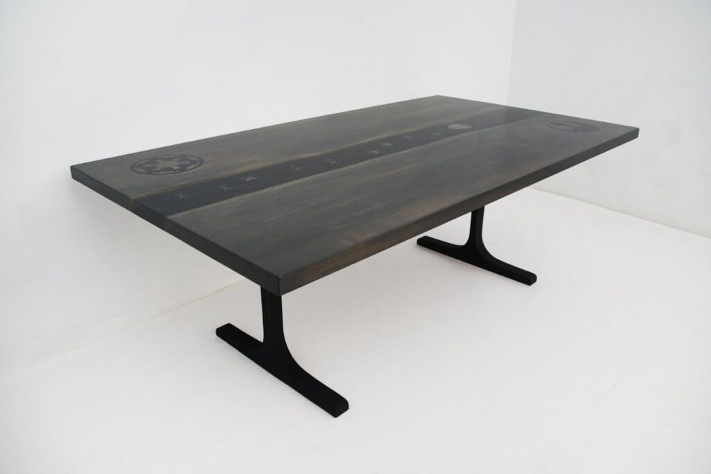 http://Star%20Wars%20Themed%20Epoxy%20Table%201