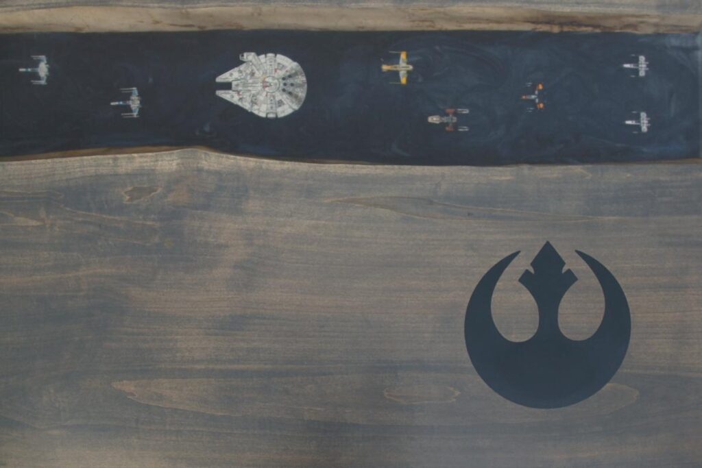http://Star%20Wars%20Themed%20Epoxy%20Table%204
