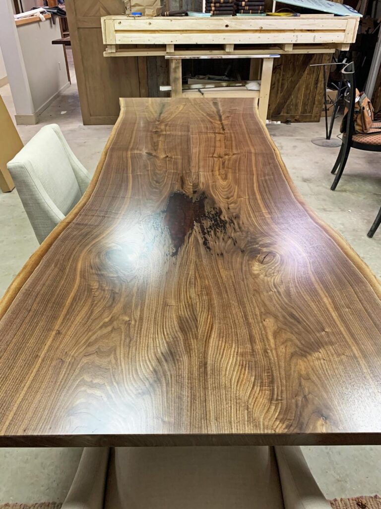http://Live%20Edge%20Walnut%20Dining%20Table%20With%20Red%20Epoxy%20Resin%203