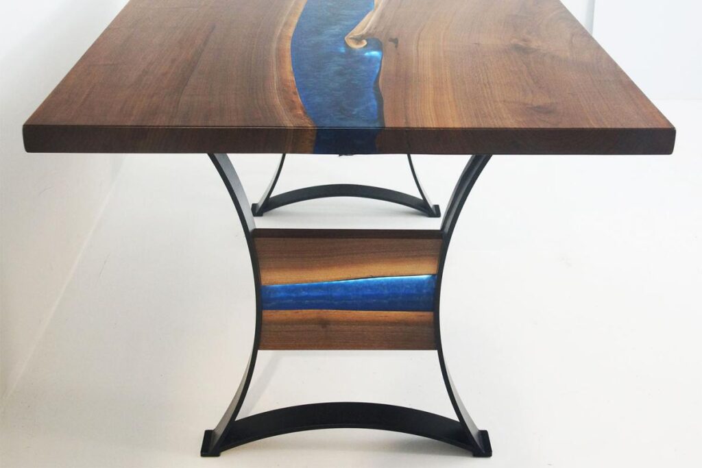 http://Blue%20Epoxy%20River%20Dining%20Table%20With%20Epoxy%20Legs%20and%20LED%20Lights%201