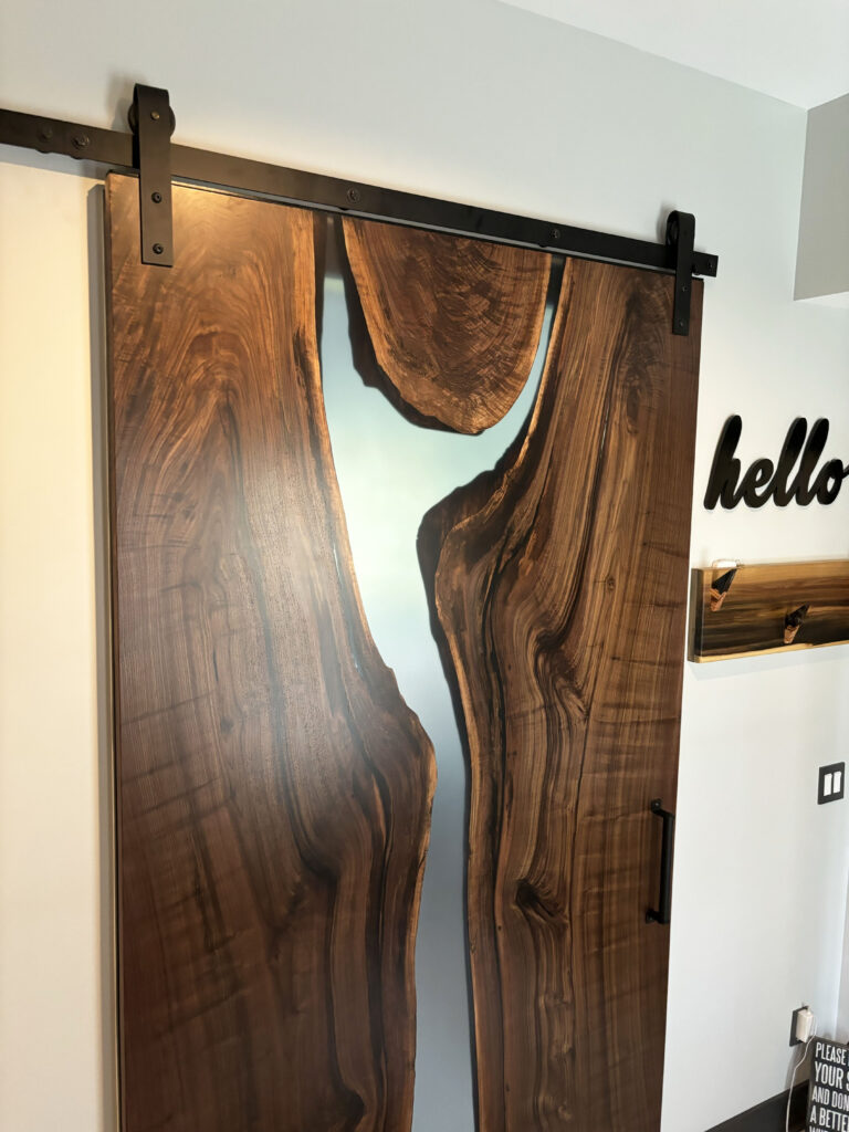 http://Tinted%20Resin%20River%20Interior%20Barn%20Door%204