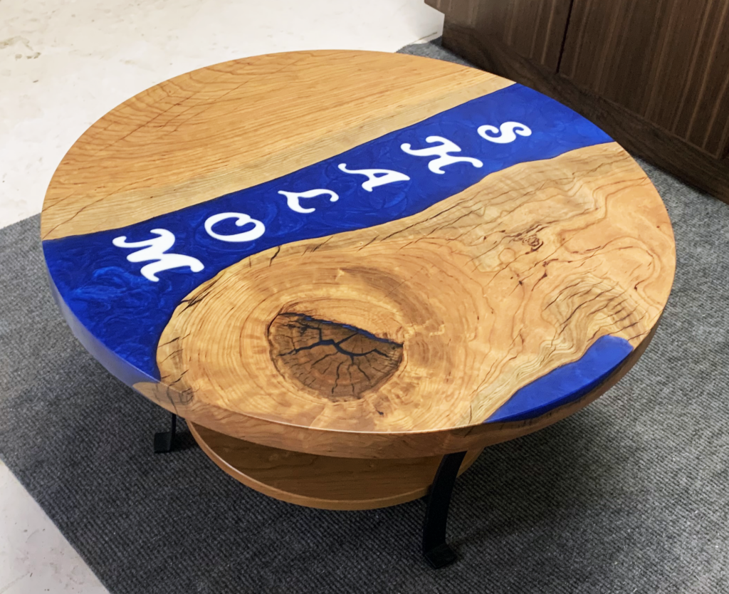 http://Round%20Coffee%20Table%20With%20River%20And%20Lettering%202