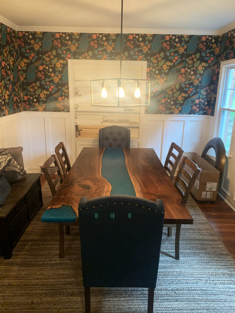 http://Walnut%20Dining%20Table%20With%20Turquoise%20Resin%20And%20LED%20Lights%201