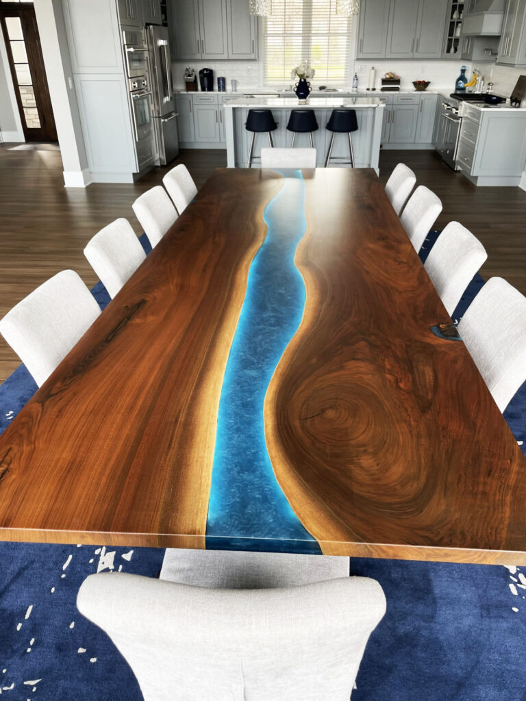 http://Custom%20Walnut%20Dining%20Room%20Table%20With%20LED%20Lights%204