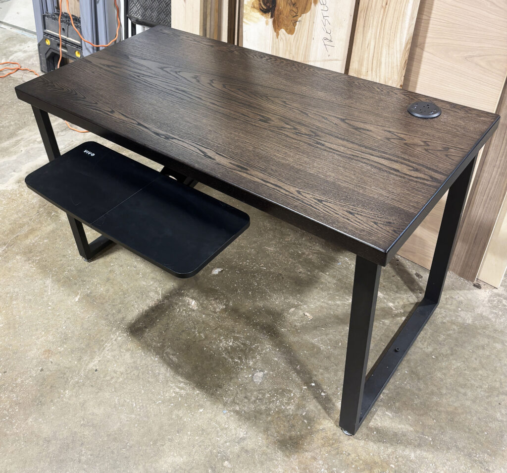 http://Stained%20Red%20Oak%20Computer%20Desk%202