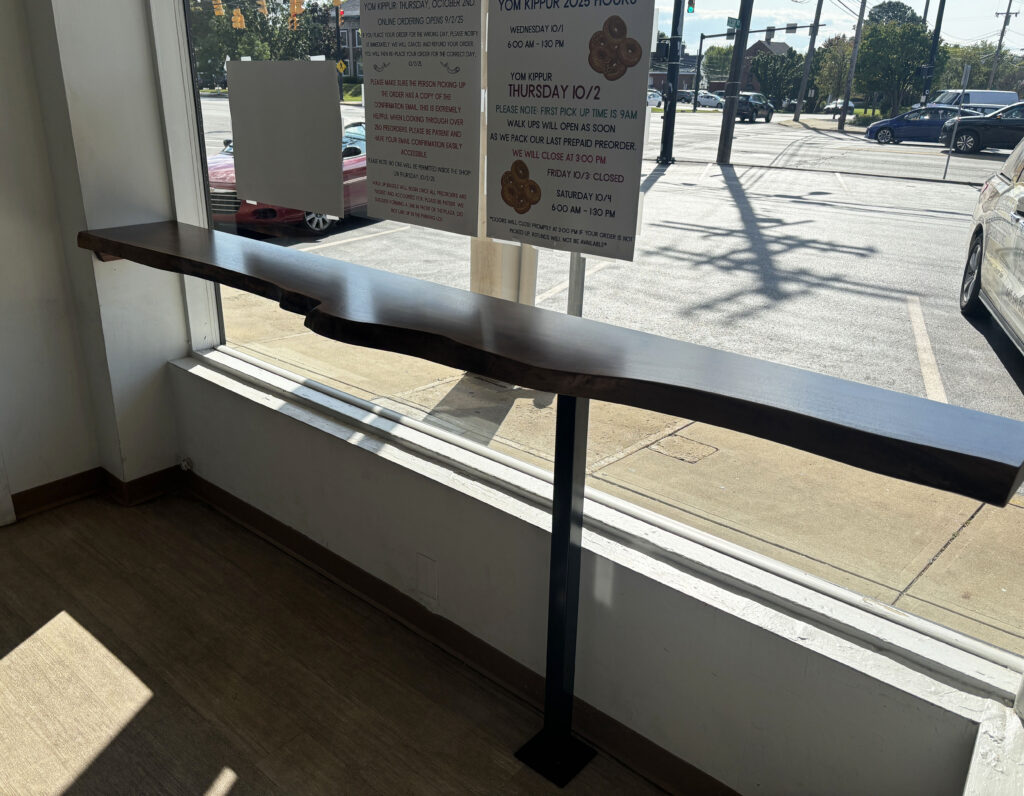 http://Live%20Edge%20Walnut%20Countertop%20For%20A%20Bakery%203