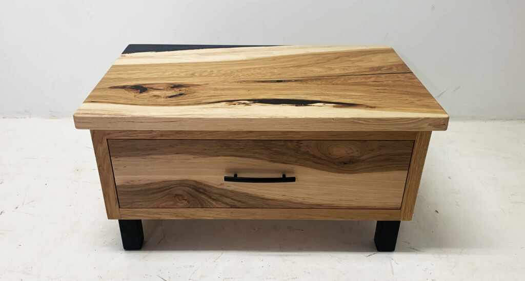 http://Hickory%20Coffee%20Table%20With%20Drawer%20Storage%205