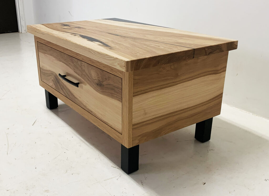 http://Hickory%20Coffee%20Table%20With%20Drawer%20Storage%203