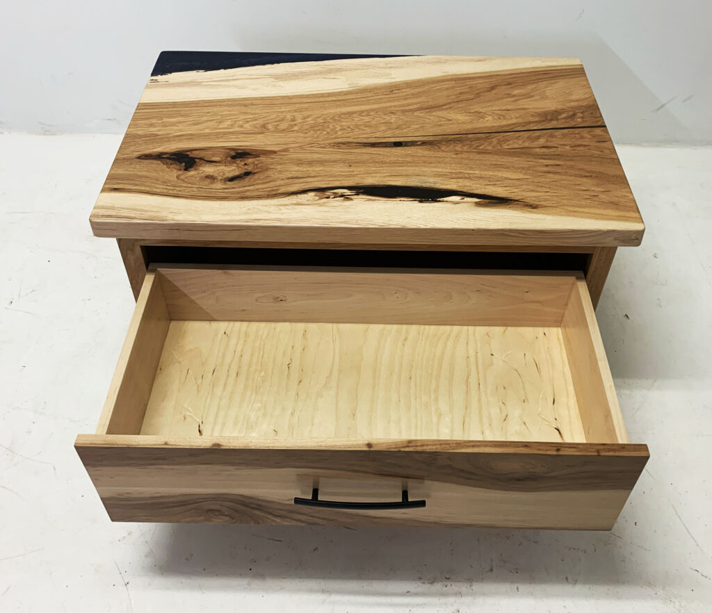 http://Hickory%20Coffee%20Table%20With%20Drawer%20Storage%202