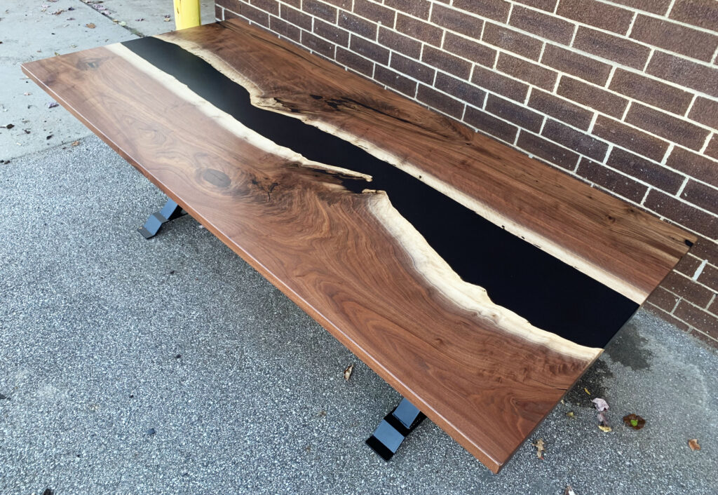 http://Walnut%20River%20Dining%20Table%20With%20Black%20Resin%208