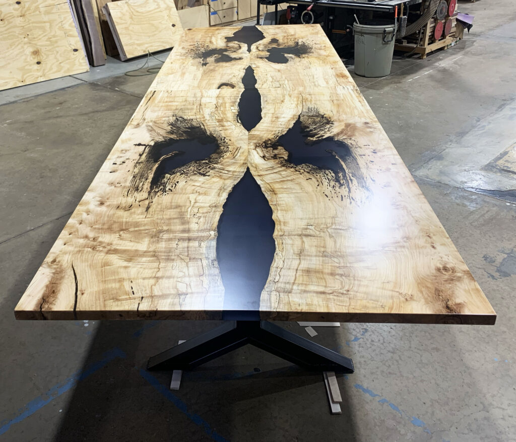 http://Spalted%20Maple%20Conference%20Table%20With%20Black%20Ink%20Style%20Resin%205